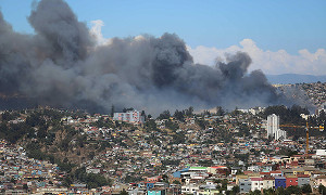 Advierten consecuencias negativas para la salud tras incendio en valparaíso Advierten consecuencias negativas para la salud tras incendio en valparaíso