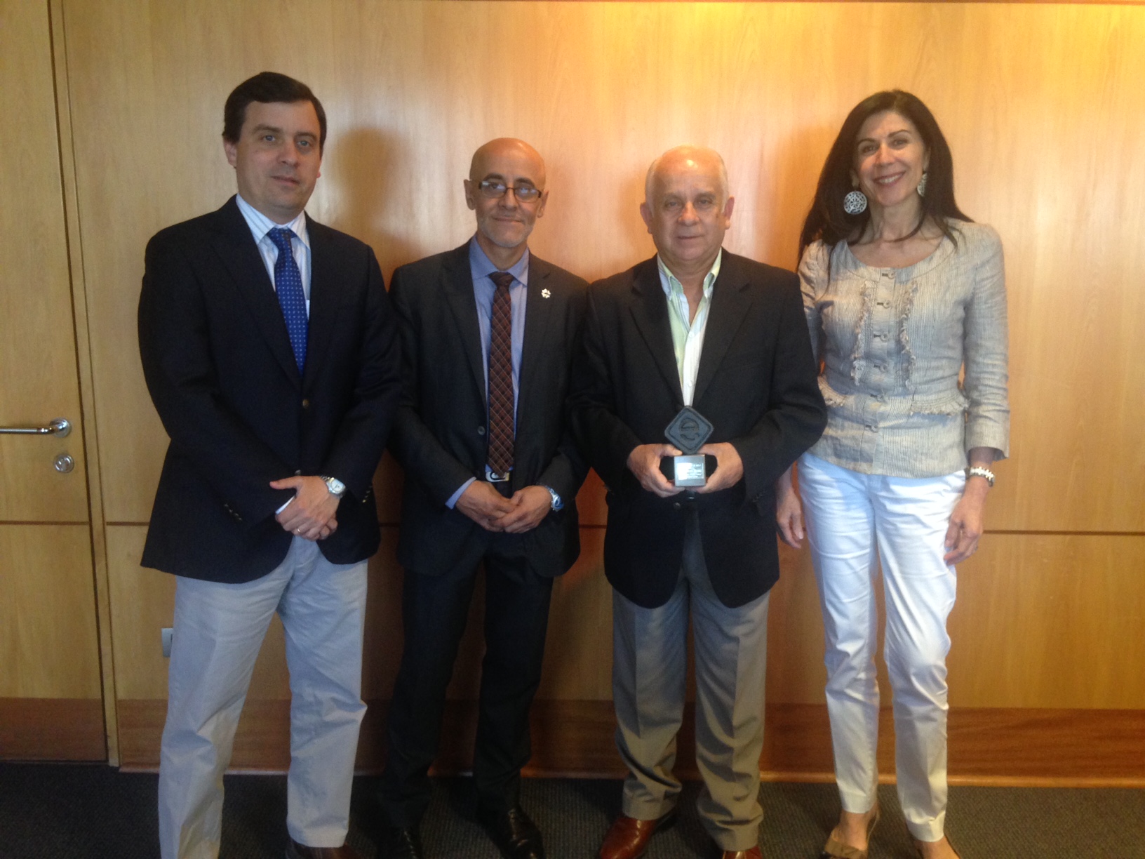 Director de la ACHS recibe importante premio 