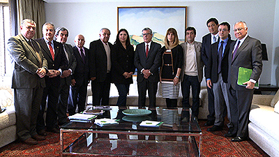 Jurado se reunió para elegir a los ganadores del premio anual de seguridad y salud del trabajo ACHS 2015