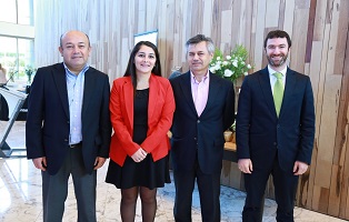 ACHS recibe reconocimiento de entel por labor de reciclaje ACHS recibe reconocimiento de entel por labor de reciclaje