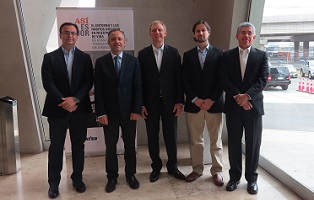 Komatsu cummins lanza programa de calidad de vida asesorado por la ACHS Komatsu cummins lanza programa de calidad de vida asesorado por la ACHS