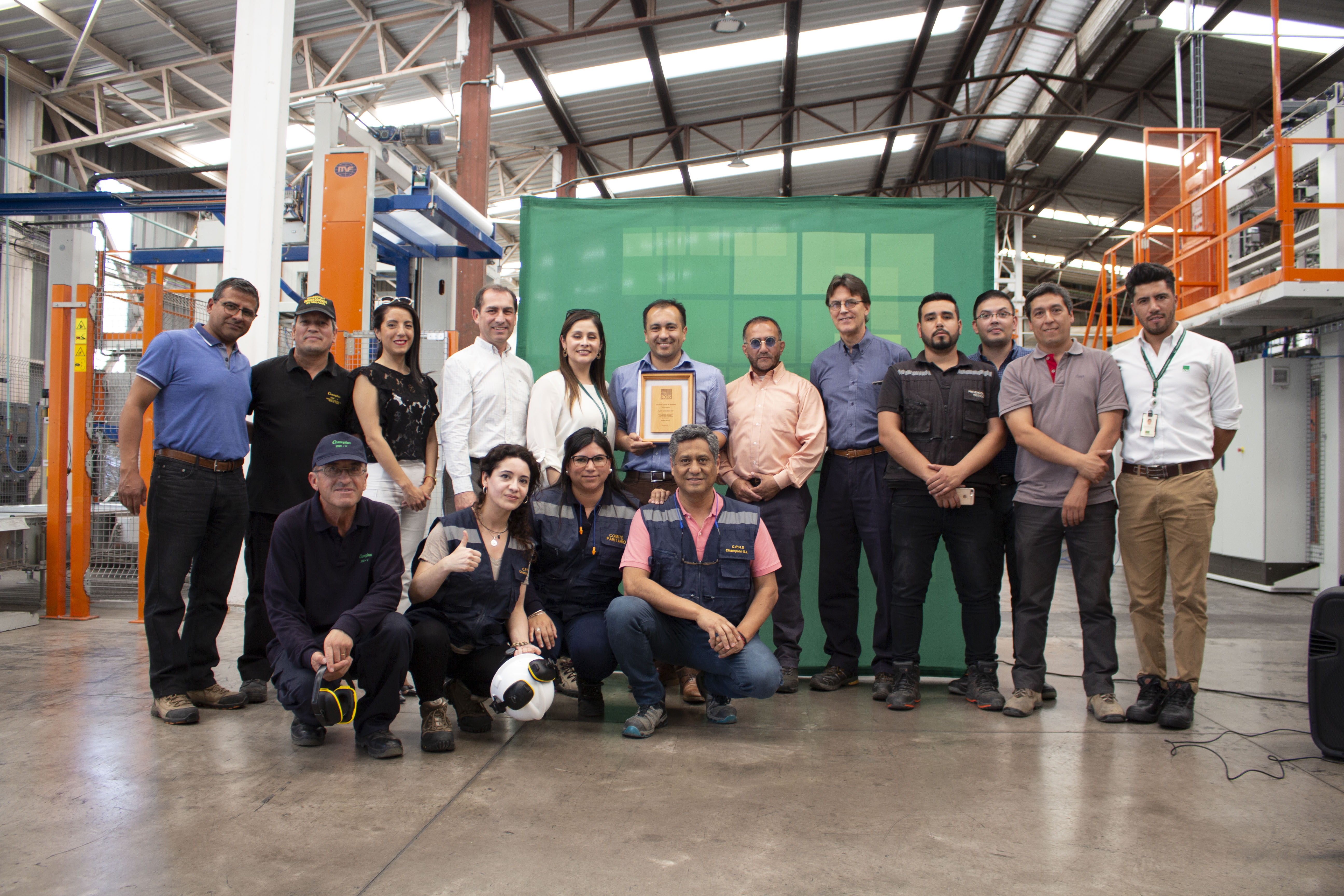 La ACHS entrega reconocimiento a proa s.a. por su compromiso con la seguridad y salud laboral La ACHS entrega reconocimiento a proa s.a. por su compromiso con la seguridad y salud laboral