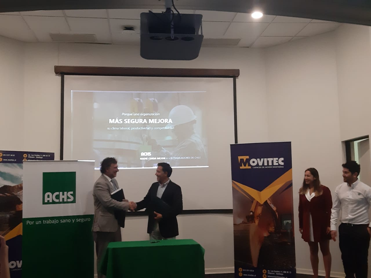 La ACHS firma de acuerdo de colaboración con movitec s.a. La ACHS firma de acuerdo de colaboración con movitec s.a.