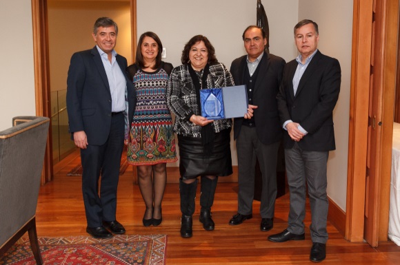 La ACHS entrega reconocimiento a metlife por su compromiso con la seguridad y salud ocupacional La ACHS entrega reconocimiento a metlife por su compromiso con la seguridad y salud ocupacional