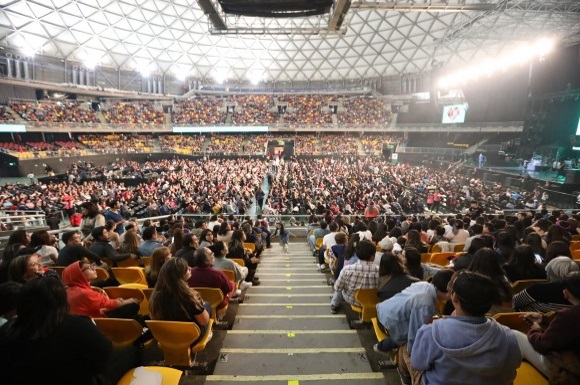 Nuevamente éxito total: más de 12 mil personas asistieron a la tercera versión del festivACHS Nuevamente éxito total: más de 12 mil personas asistieron a la tercera versión del festivACHS