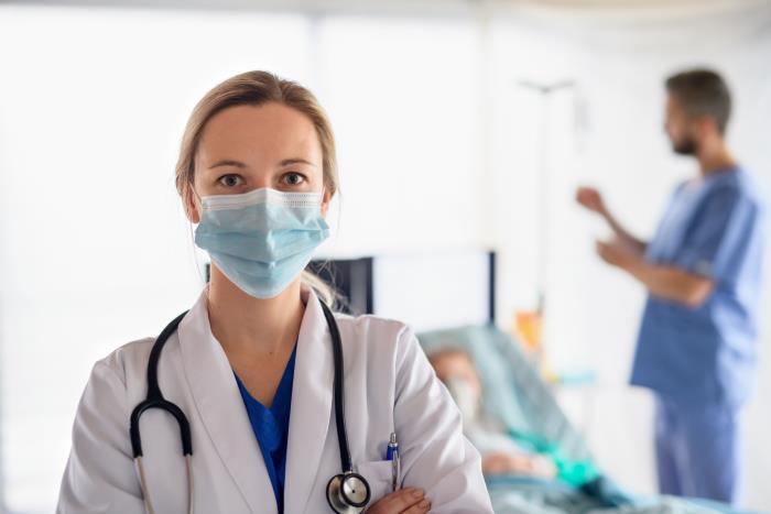 Atención de pacientes en nuestros centros de salud Atención de pacientes en nuestros centros de salud