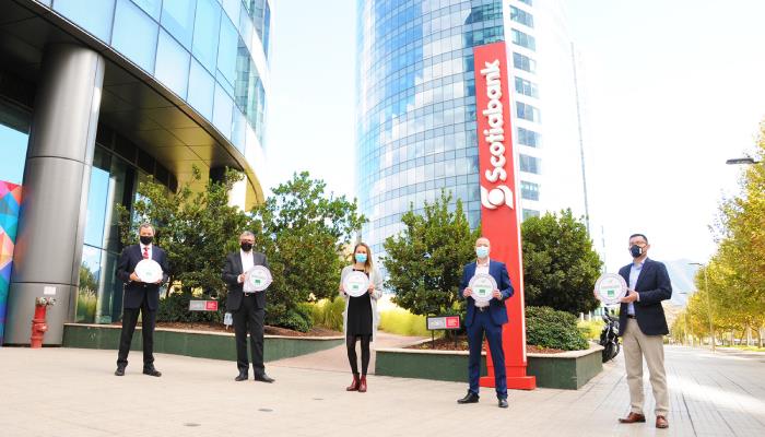 Scotiabank Chile recibe el Sello COVID-19 ACHS por el compromiso con la salud de sus trabajadores Scotiabank Chile recibe el Sello COVID-19 ACHS por el compromiso con la salud de sus trabajadores