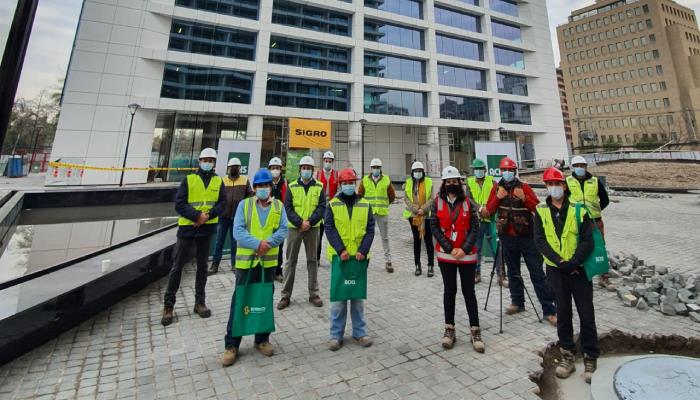 La ACHS le dio la bienvenida a la Constructora Sigro y generan alianza estratégica para continuar promoviendo una cultura preventiva al interior de la empresa La ACHS le dio la bienvenida a la Constructora Sigro y generan alianza estratégica para continuar promoviendo una cultura preventiva al interior de la empresa