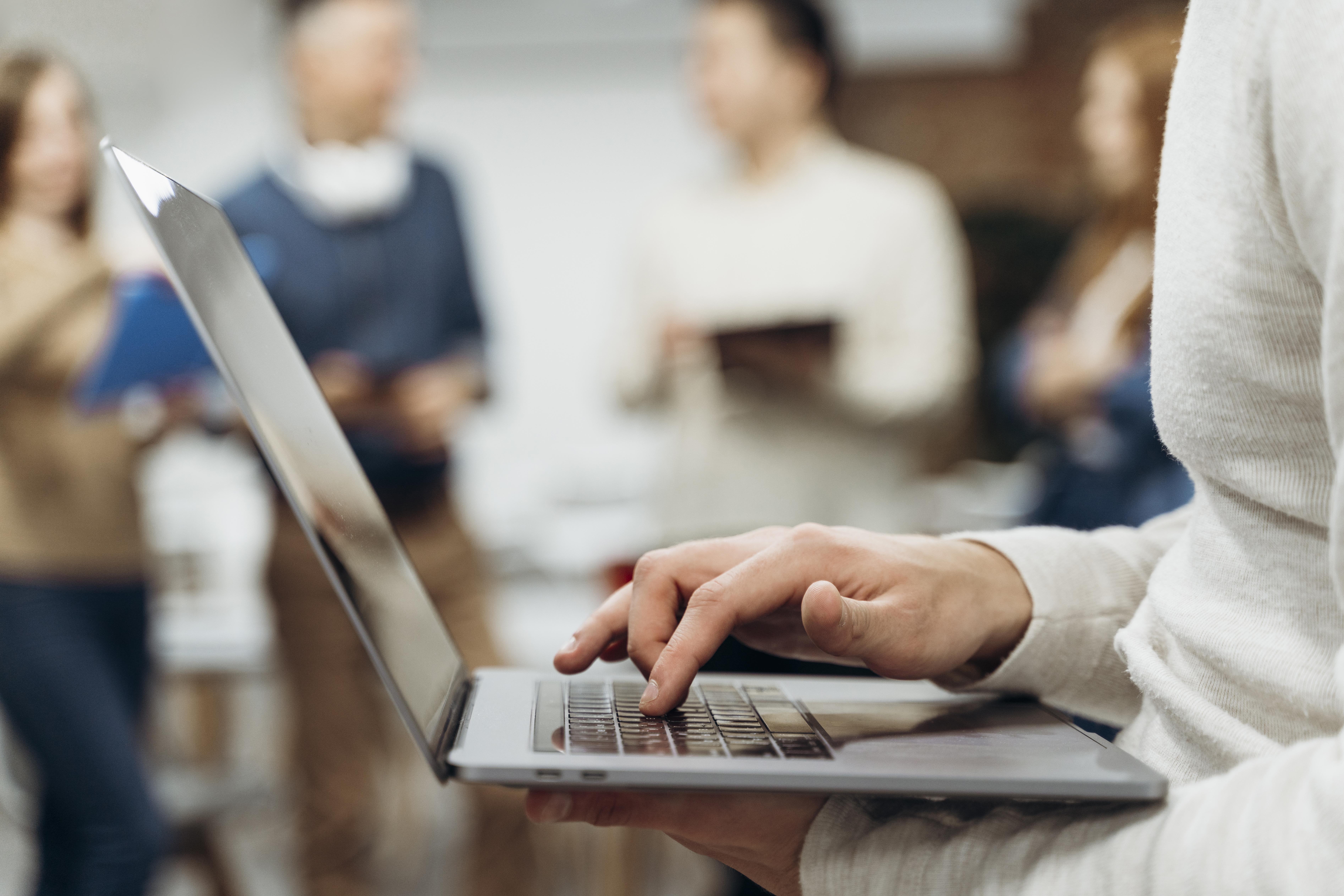 Revisa cómo avanzan las mejoras en la plataforma de capacitaciones e-learning Revisa cómo avanzan las mejoras en la plataforma de capacitaciones e-learning