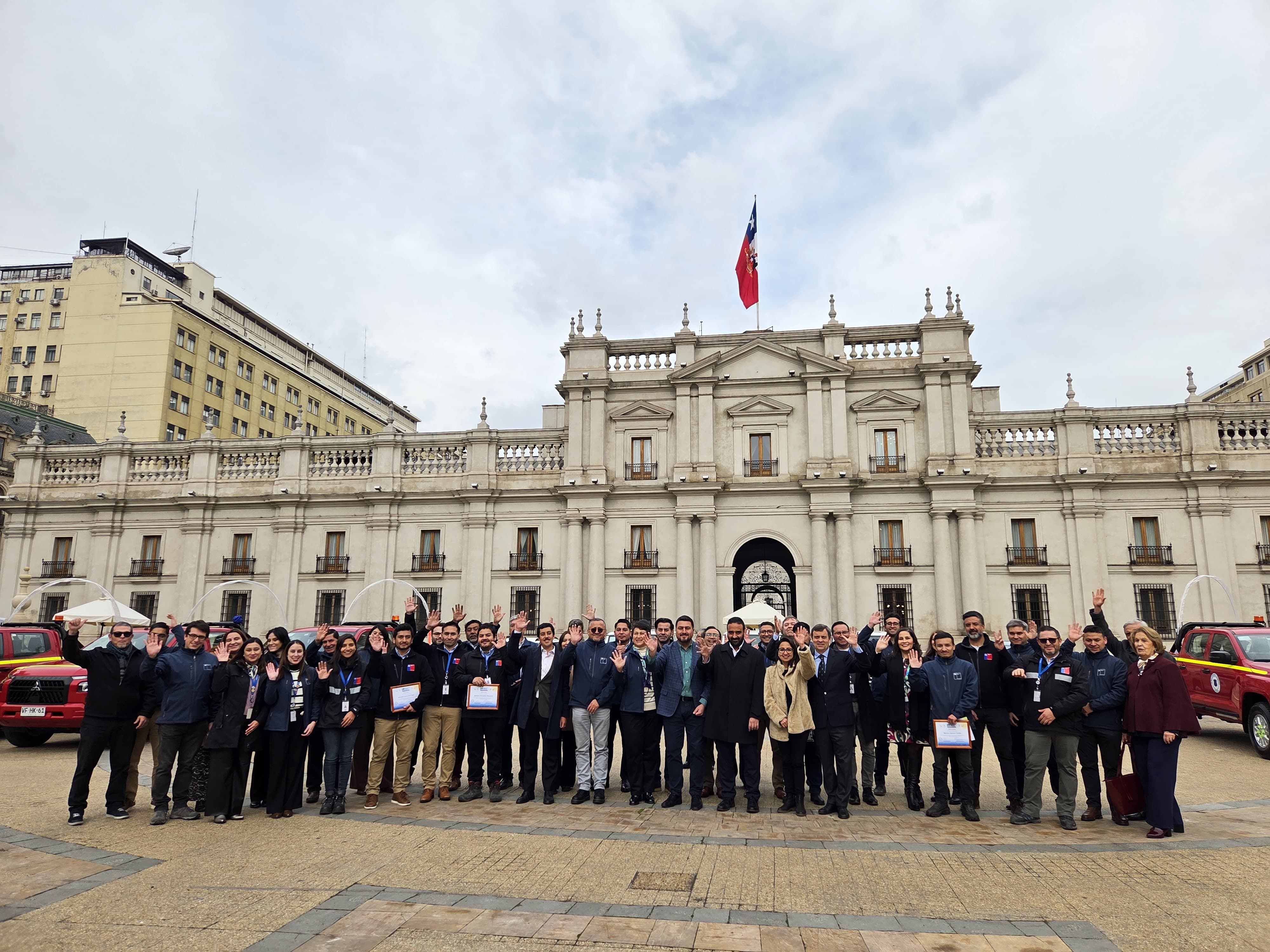 Dirección del Trabajo recibe vehículos 4x4 y certificación en conducción segura gracias a alianza con Achs Seguro Laboral Dirección del Trabajo recibe vehículos 4x4 y certificación en conducción segura gracias a alianza con Achs Seguro Laboral
