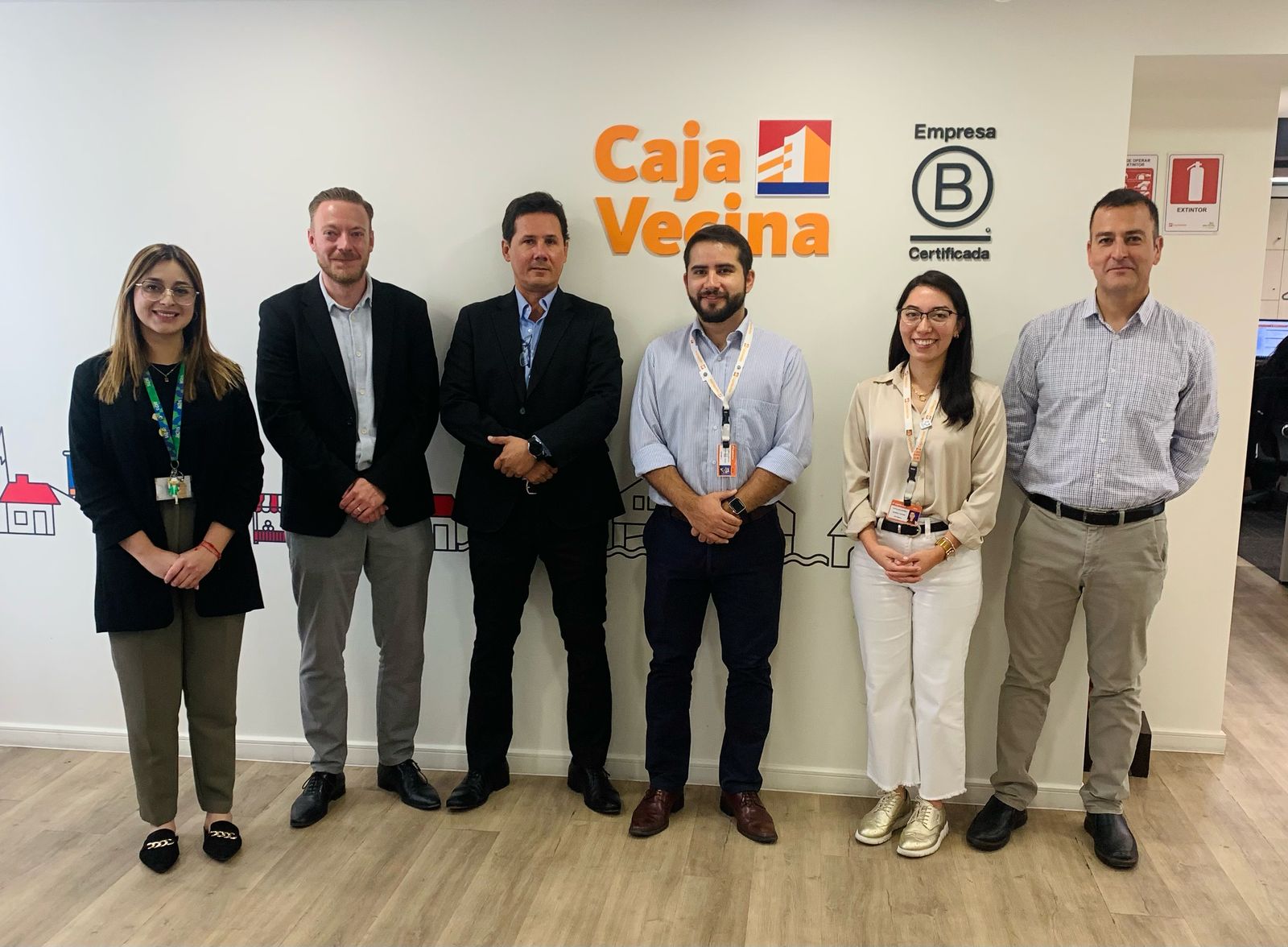 CajaVecina y Achs Seguro Laboral firman acuerdo de colaboración para fortalecer la prevención y seguridad laboral CajaVecina y Achs Seguro Laboral firman acuerdo de colaboración para fortalecer la prevención y seguridad laboral