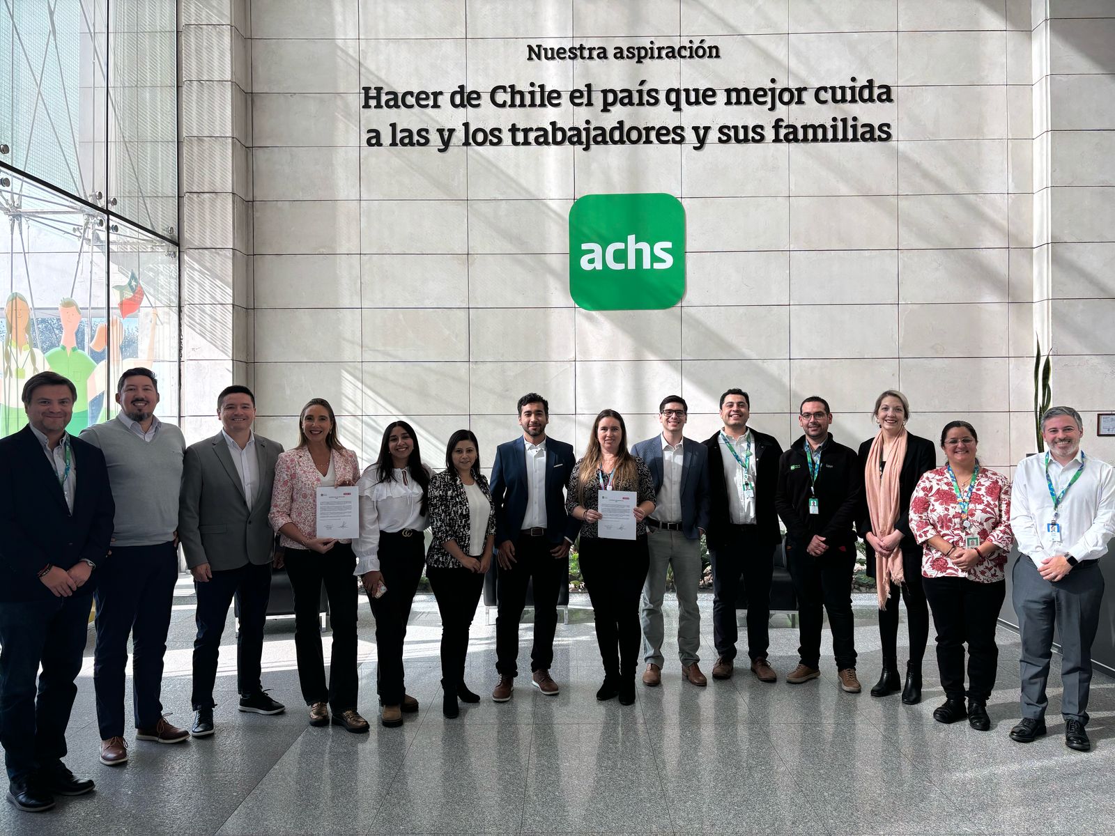 Firma de colaboración en el año 2025 entre Achs Seguro Laboral y Maicao Firma de colaboración en el año 2025 entre Achs Seguro Laboral y Maicao
