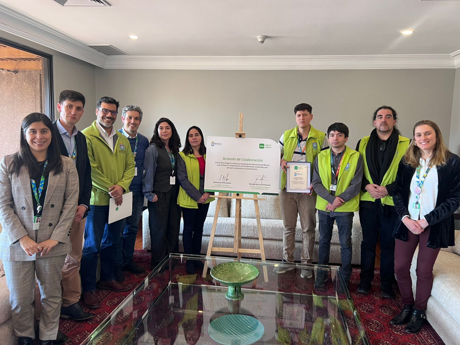 Corporación Municipal de Renca y Achs Seguro Laboral firman acuerdo de colaboración para fortalecer la prevención y el cuidado de los trabajadores